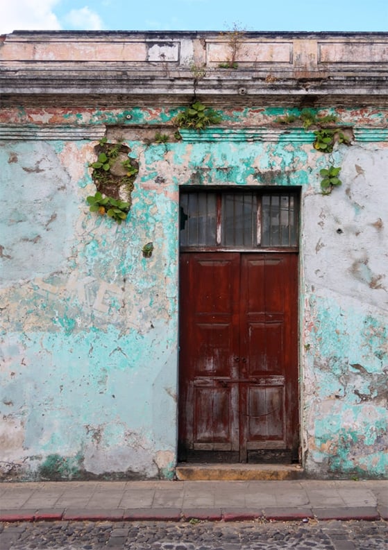 3 Days in Antigua Itinerary: Best Things to Do, See & Eat in Antigua