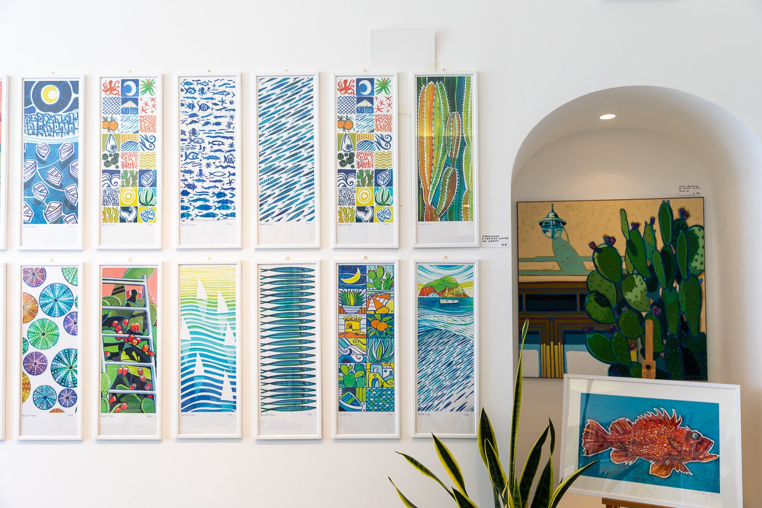 Art gallery in Sant'Angelo featuring beautiful, framed prints