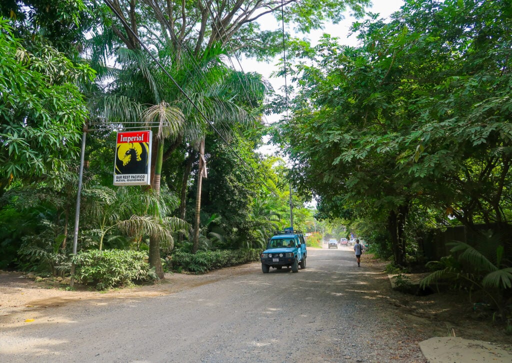 Blue vehicle along the road in Nosara