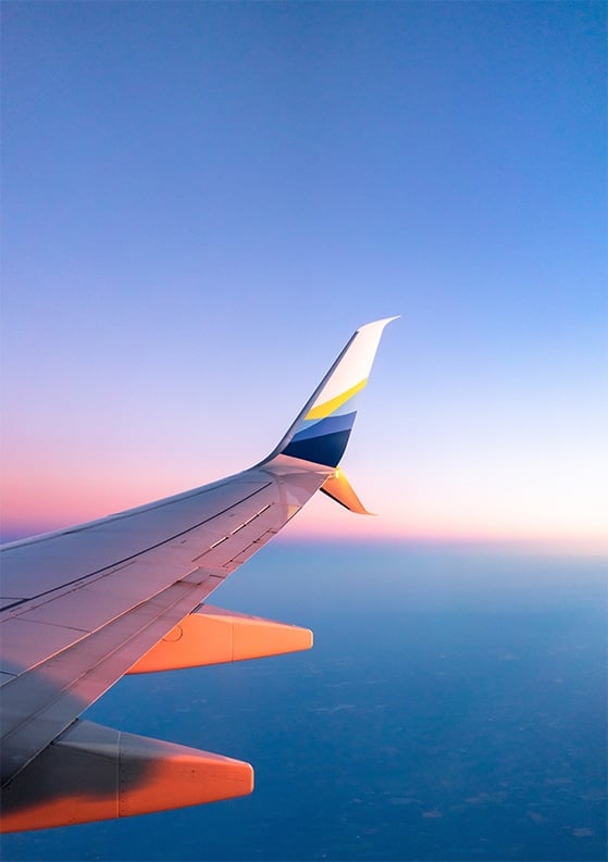 20 Crucial Tips for Surviving Long-Haul Flights in Economy Class