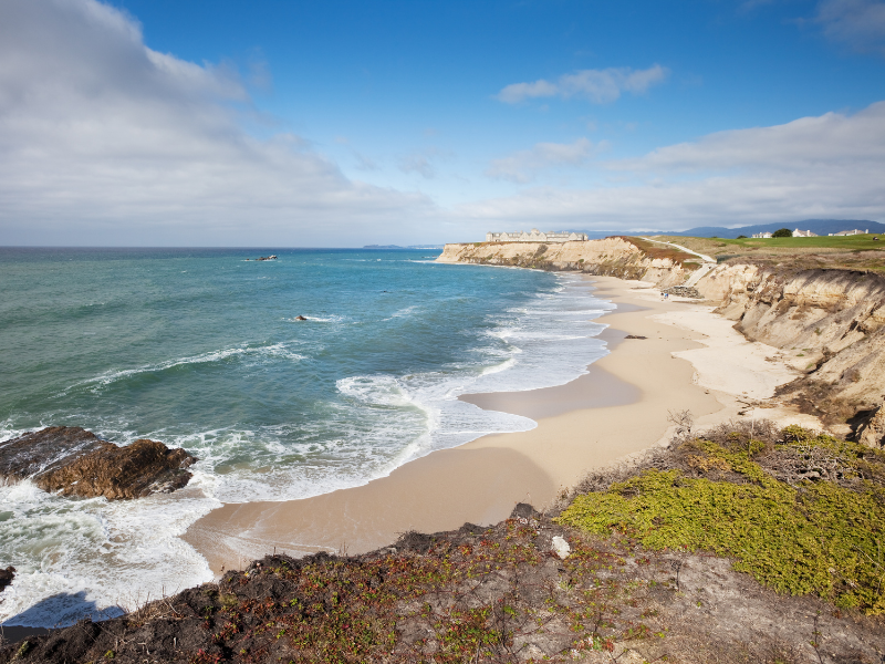 Peaceful scenery of Half Moon Bay - one of the best places to visit in California